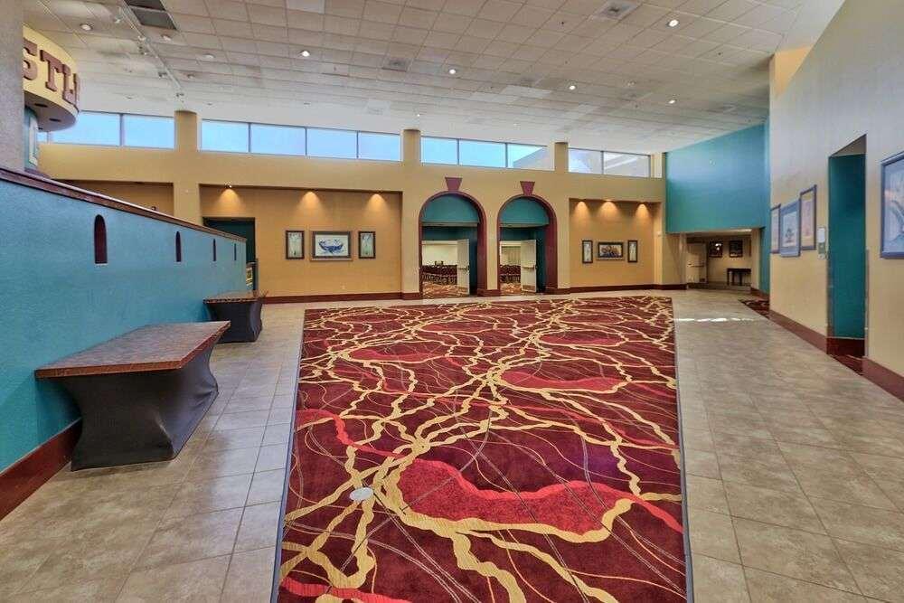 Hotel Ramada By Wyndham Albuquerque Midtown Einrichtungen foto